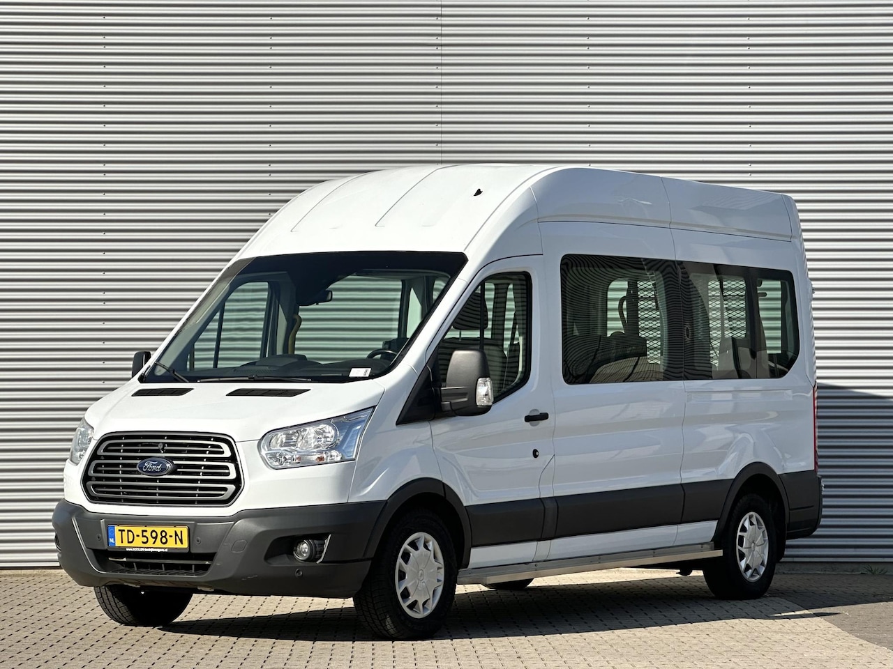 Ford Transit Kombi - 350 2.0 TDCI L3H2 Trend personenbus/rolstoelbus - AutoWereld.nl
