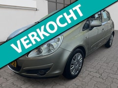 Opel Corsa - 1.2-16V Essentia AUTOMAAT