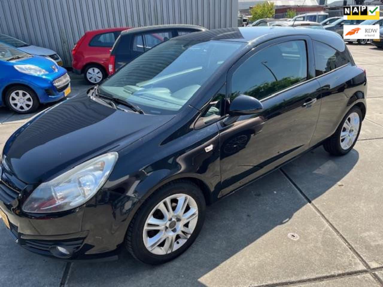 Opel Corsa - 1.4-16V Color Edition-117787km -2010 nette auto - AutoWereld.nl
