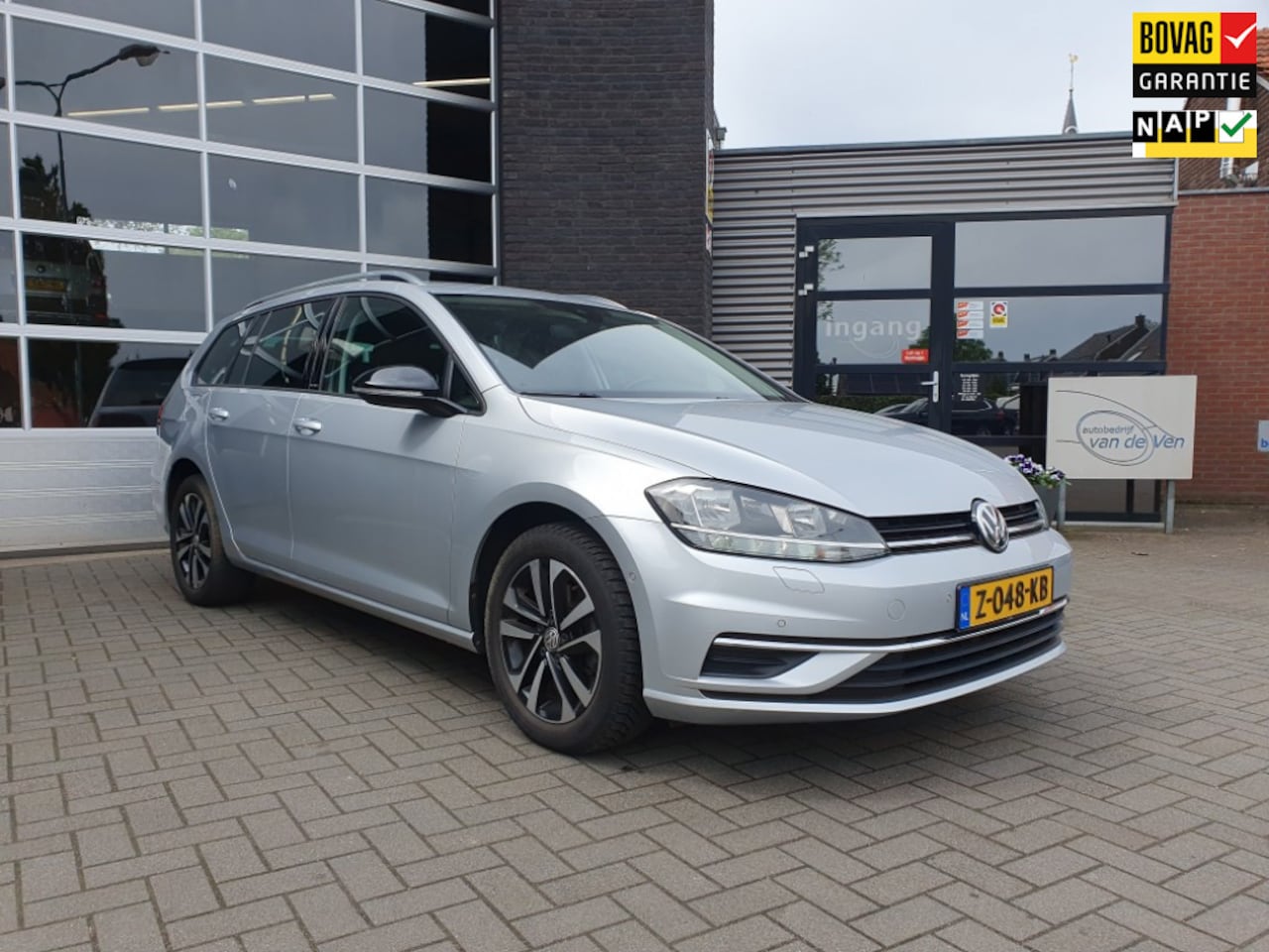 Volkswagen Golf - 1.0 TSI 85KW IQ DRIVE, 12 maanden garantie, adaptive cruise control Navi, climatronic,, PD - AutoWereld.nl