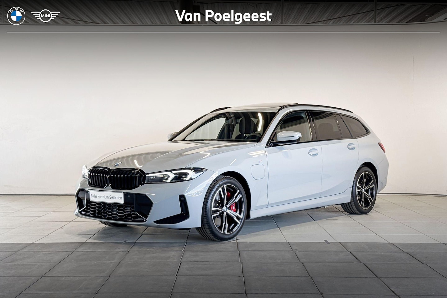 BMW 3-serie Touring - 330e Innovation Pack M Sportpakket Pro Aut. - AutoWereld.nl