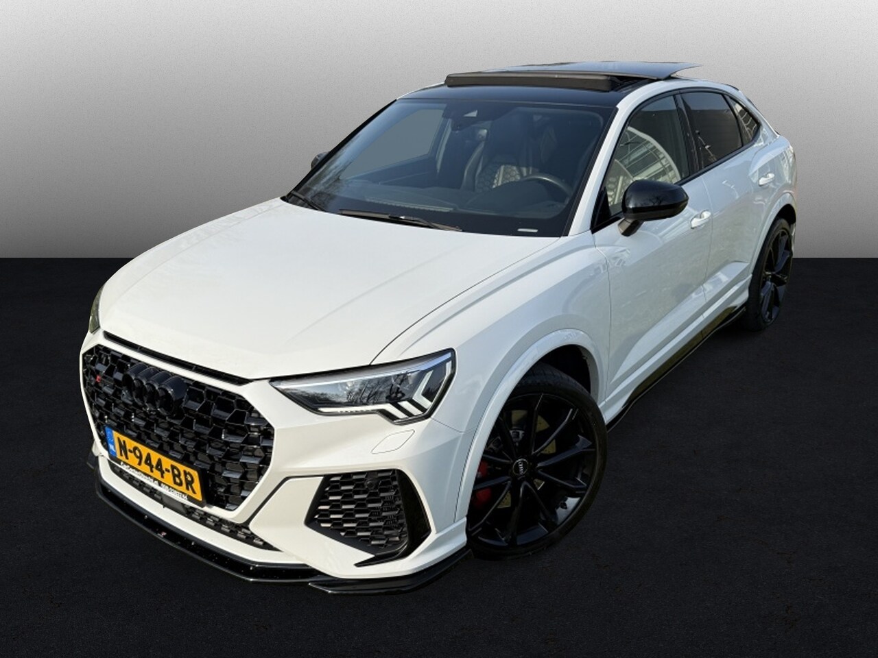 Audi RSQ3 - TFSI 400PK FULL OPTIES - AutoWereld.nl