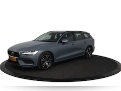 Volvo V60 - B3 Essential Edition | Stoel & stuurwielverwarming | Trekhaak | Parkassist camera | DAB+ |