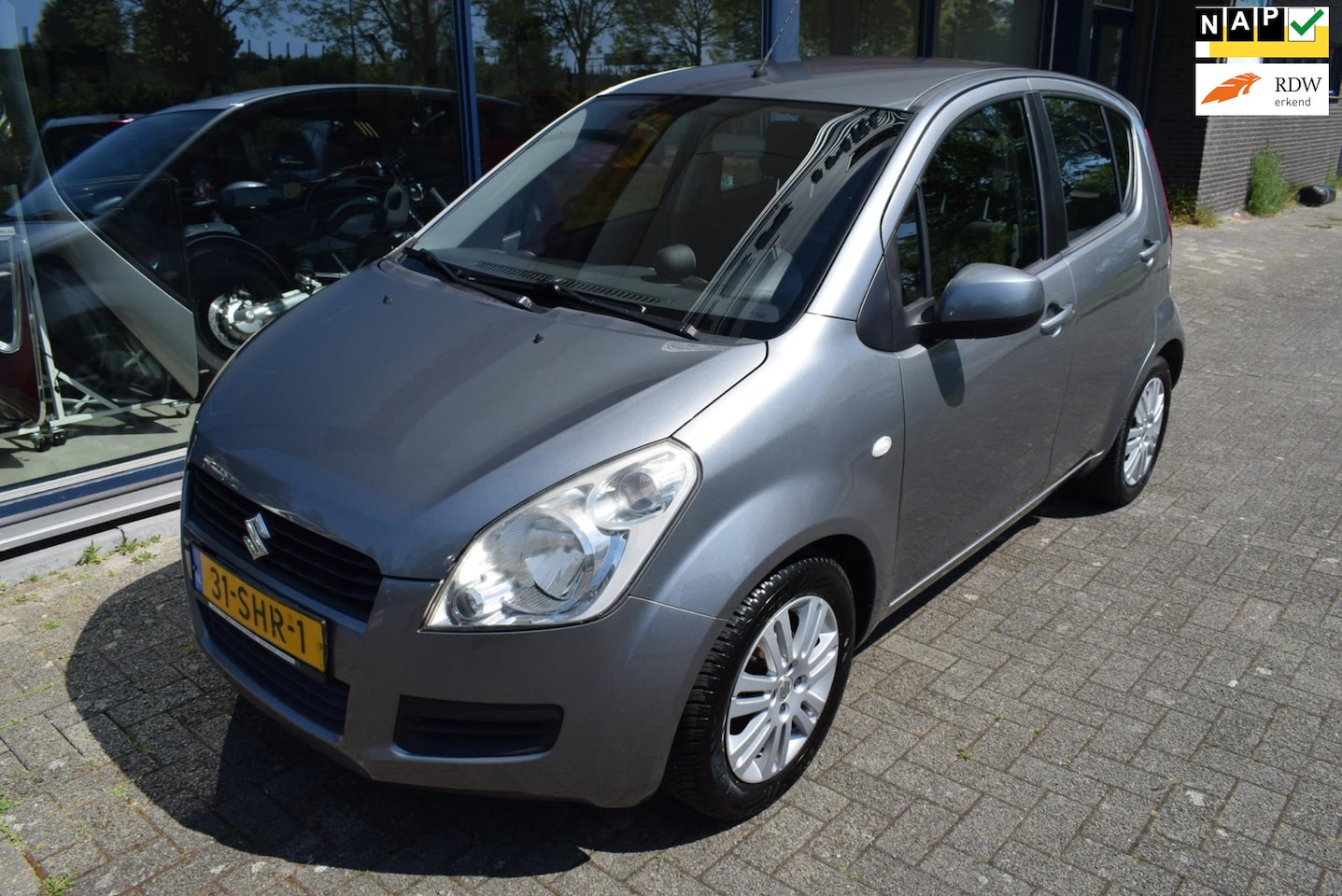 Suzuki Splash - 1.0 VVT Comfort 1.0 VVT Comfort - AutoWereld.nl