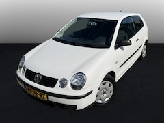 Volkswagen Polo - 1.4-16V Trendline AUTOMAAT AIRCO 104DKM N.A.P