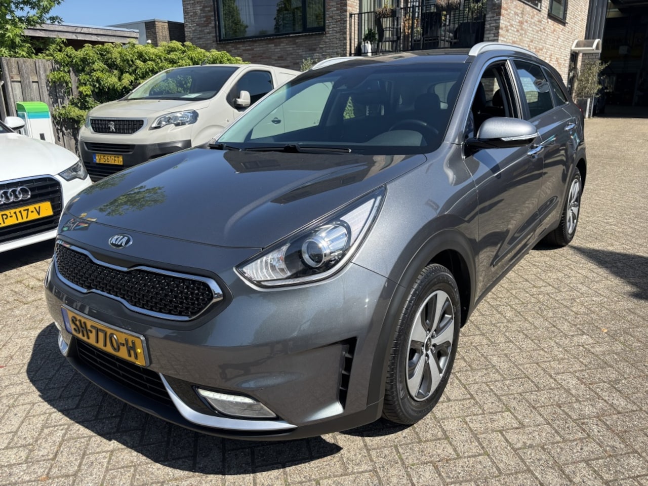 Kia Niro - 1.6 GDi H. DynamicL. - AutoWereld.nl