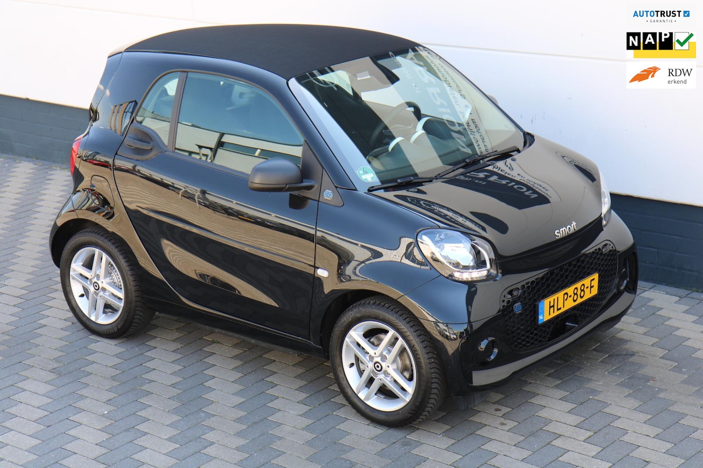 Smart Fortwo - EQ Comfort 18 kWh Carplay Cruise BTW LUXE !! - AutoWereld.nl