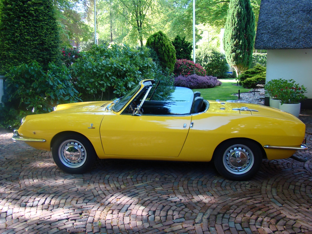 Fiat 850 - SPORT SPIDER - AutoWereld.nl