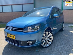 Volkswagen Touran - 1.6 TDI Highline BlueMotion 7p. leder airco