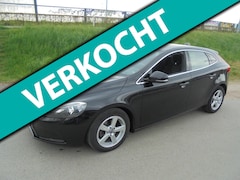 Volvo V40 - V40 1.6 D2 airco ecc navigatie pdc