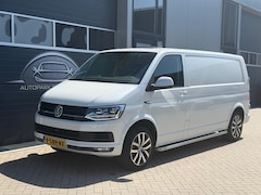 Volkswagen Transporter - 2.0 TDI L2H1 DC Highline Pano, ACC, Apple Carplay, Achteruitrijcamera, Trekhaak, Airco, Na