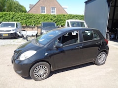 Toyota Yaris - 1.0 VVTi Cool airco, electrische ramen