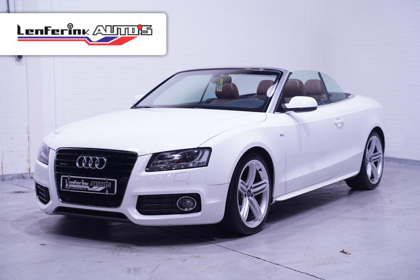 Audi A5 Cabriolet - 3.0 TDI V6 240 pk Quattro Aut. S-Line Cognac Leder Navi, Camera, Sportstoelen, Xenon - AutoWereld.nl
