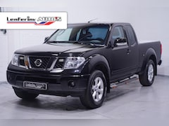 Nissan Navara - 2.5 dCi 170 pk AWD King Cab 2-Zits Airco Trekhaak 3.000 kg, Gereedschapskist laadruimte, A