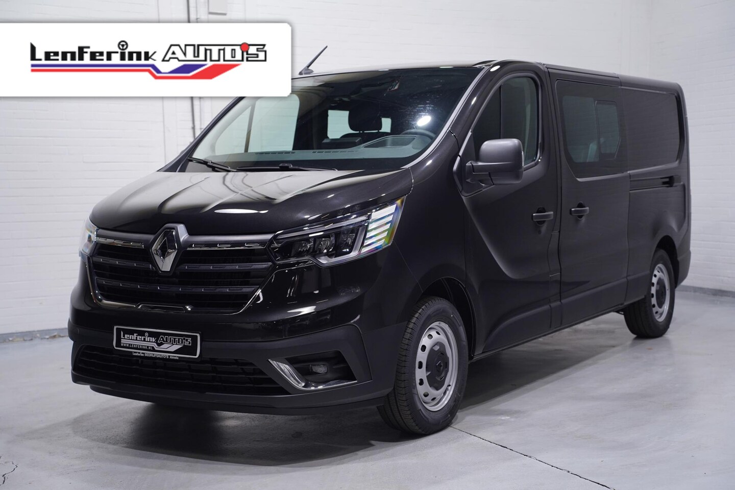 Renault Trafic - 2.0 DCi 170 pk Aut. Dubbel Cabine 2x Schuifdeur LED Koplampen, Navi, Cruise Control, PDC a - AutoWereld.nl