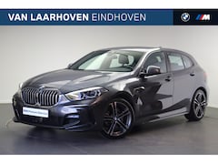 BMW 1-serie - 118i Executive M Sport Automaat / Sportstoelen / LED / Parking Assistant / M Sportonderste