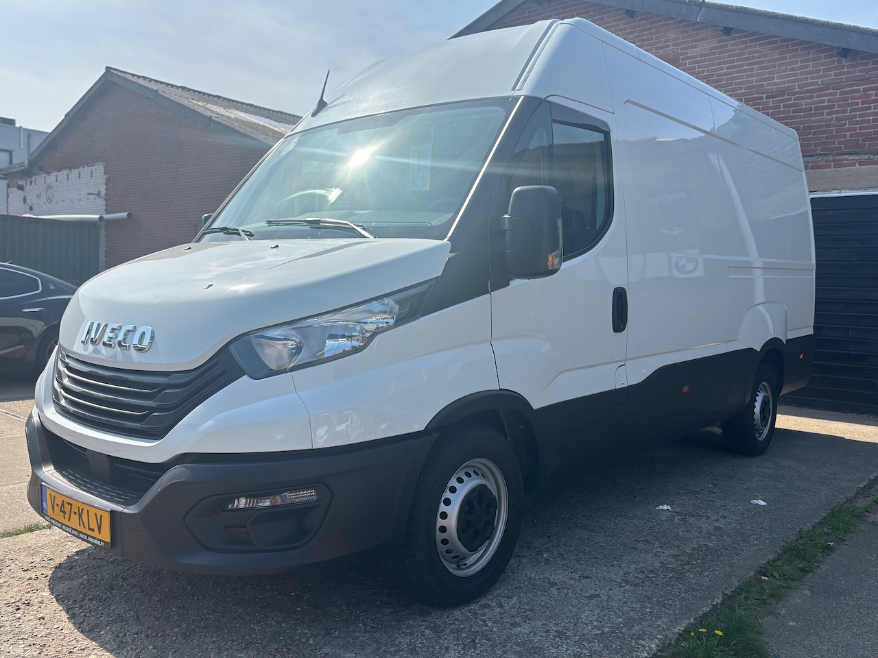 Iveco Daily - 35S14V 2.3 352L H2 MY 2023 AHG 3500 kg!