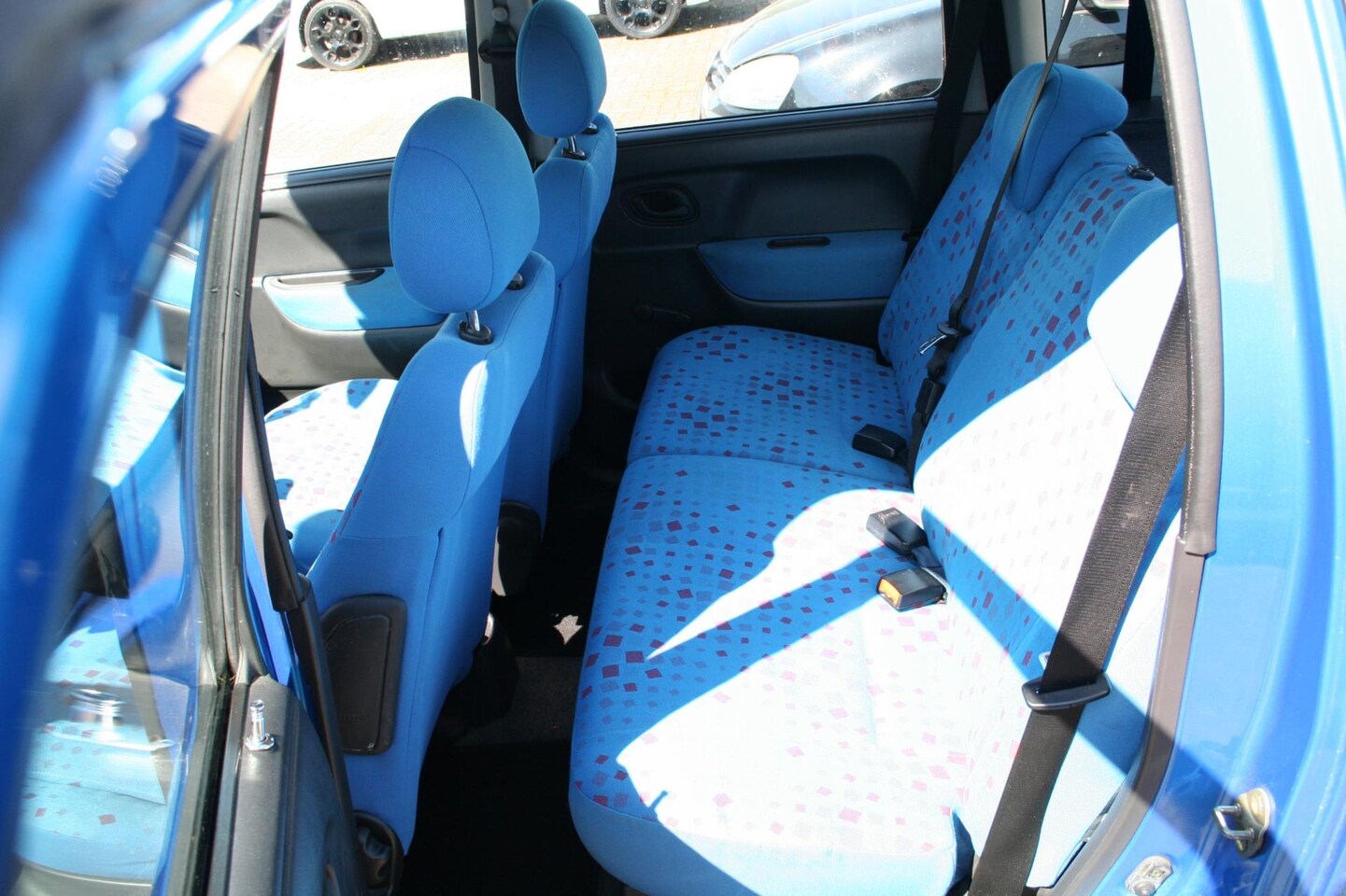 Opel Agila - 1.0-12V Comfort 1.0-12V Comfort