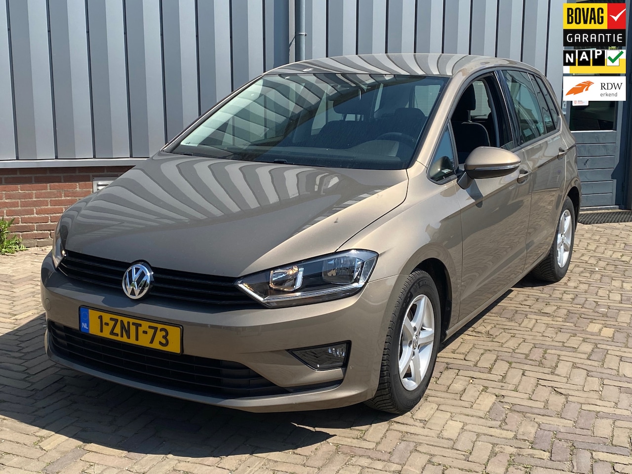 Volkswagen Golf Sportsvan - 1.2 TSI Trendline 1.2 TSI Trendline - AutoWereld.nl