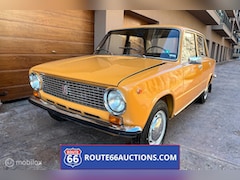Lada 1200 - Sedan