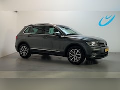 Volkswagen Tiguan - 1.5 TSI Comfortline Business Alcantara Panoramadak Stoelverwarming Navigatie