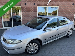 Renault Laguna - 2.0-16V Tech Line Automaat NIEUWE APK / KOUDE AIRCO / GOED OH / CRUISE