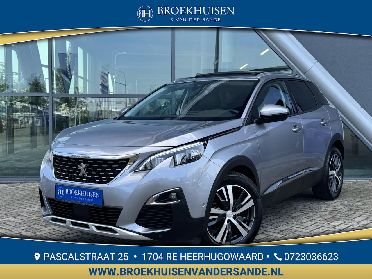 Peugeot 3008 - 1.2 PureTech Blue Lease Premium Allure 131pk Automaat / Panoramadak / Leder / Camera - AutoWereld.nl