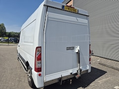 Renault Master - T35 2.3 dCi laadklep euro6 L2H2 trekhaak standkachel airco cruise 3-pers 150pk 220v standk
