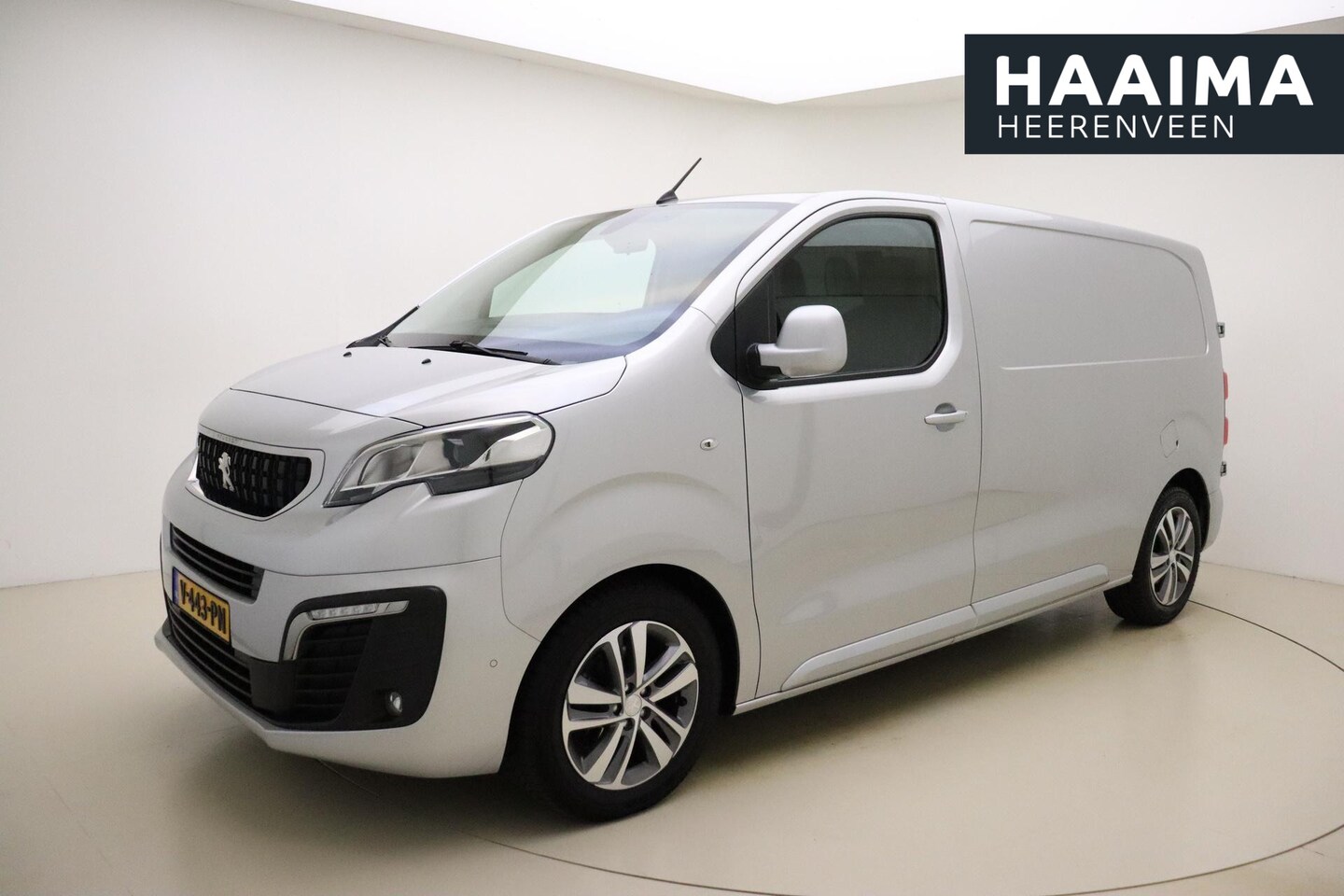 Peugeot Expert - 227S 2.0 BlueHDI Premium Pack 180 Pk | 2-Zits | Automaat | Grip Control | Navigatie | Airc - AutoWereld.nl