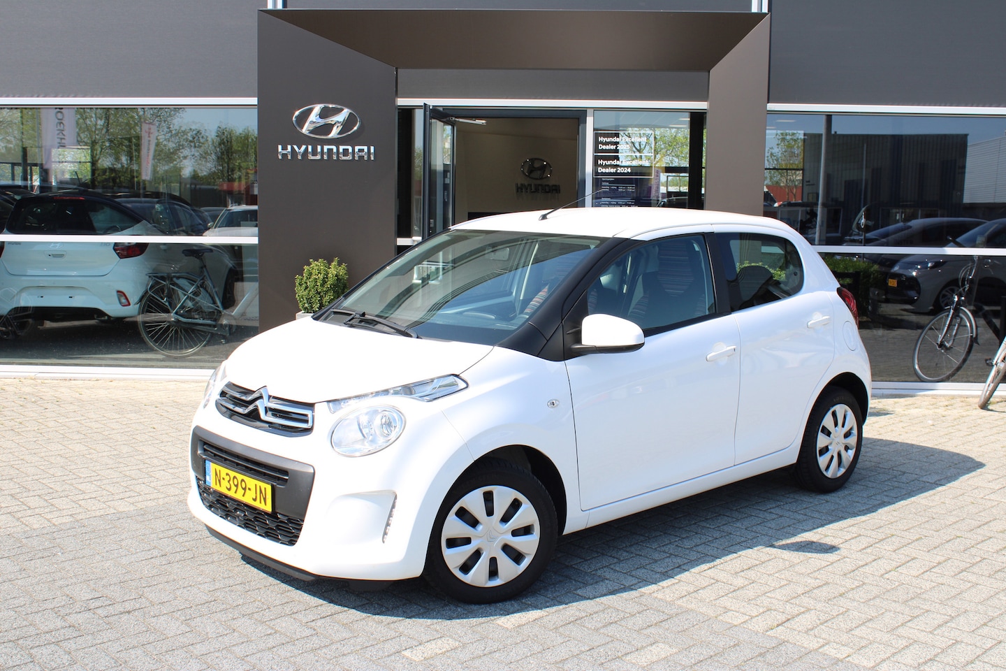 Citroën C1 - Citroen 1.0 VTi Feel | Achteruitrijcamera | Airco | Citroen C1 1.0 VTi Feel | Achteruitrij - AutoWereld.nl