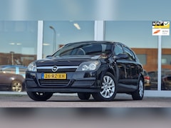 Opel Astra - 1.8i 16V Sport Lederenbekleding Trekhaak Airco Garantie APK 04-12-2025