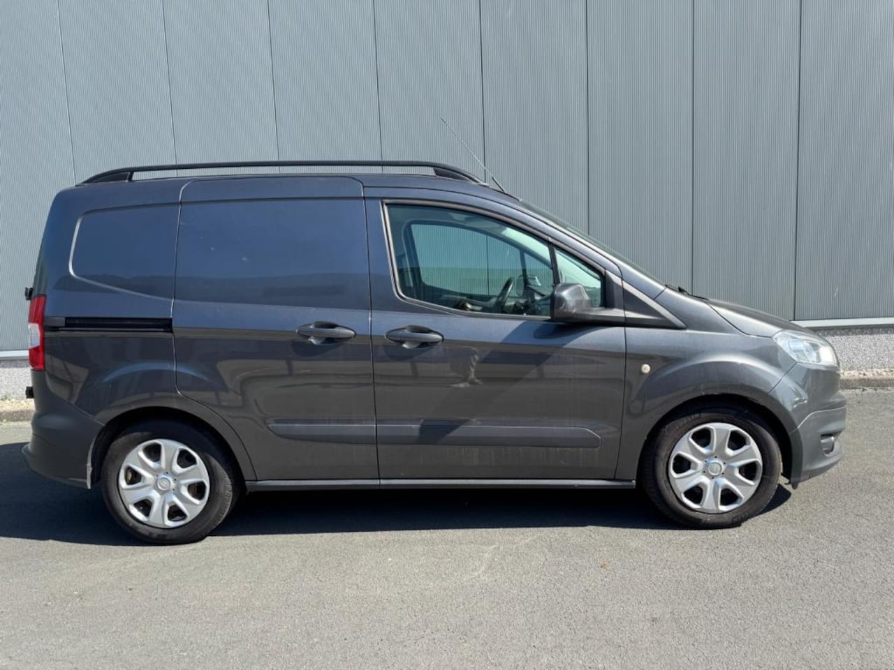 Ford Transit Courier - 1.5 TDCI Trend 1.5 TDCI Trend (EURO 6)