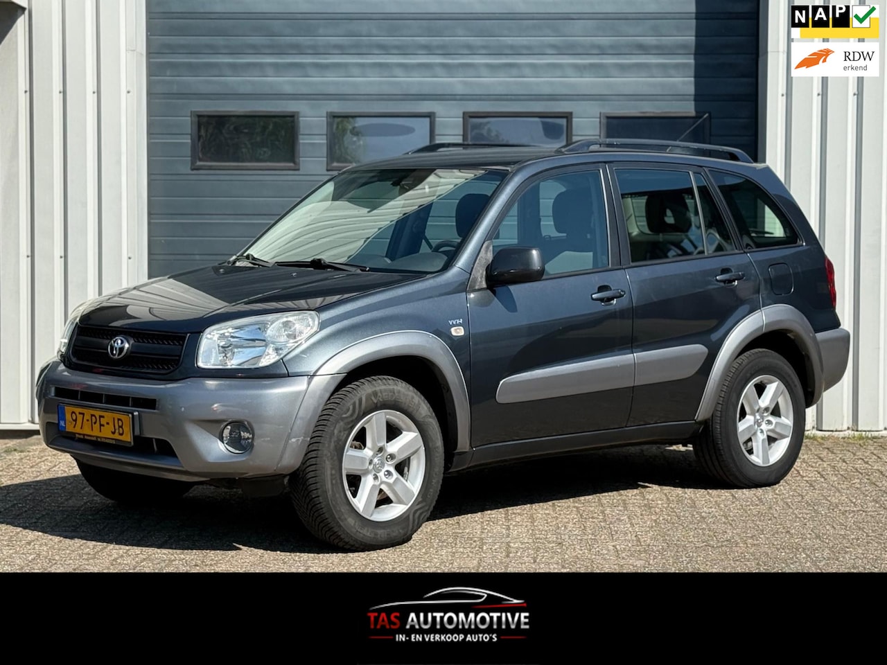 Toyota RAV4 - 2.0-16V VVT-i Sol AUTOMAAT / CLIMA / CRUISE - AutoWereld.nl