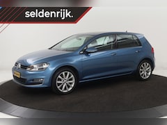 Volkswagen Golf - 1.2 TSI Highline | Carplay | Trekhaak | Carplay | Climate control | Parkeerhulp | Cruise c