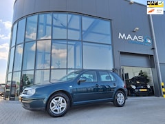 Volkswagen Golf - 1.6-16V Highline | Dealer onderhouden