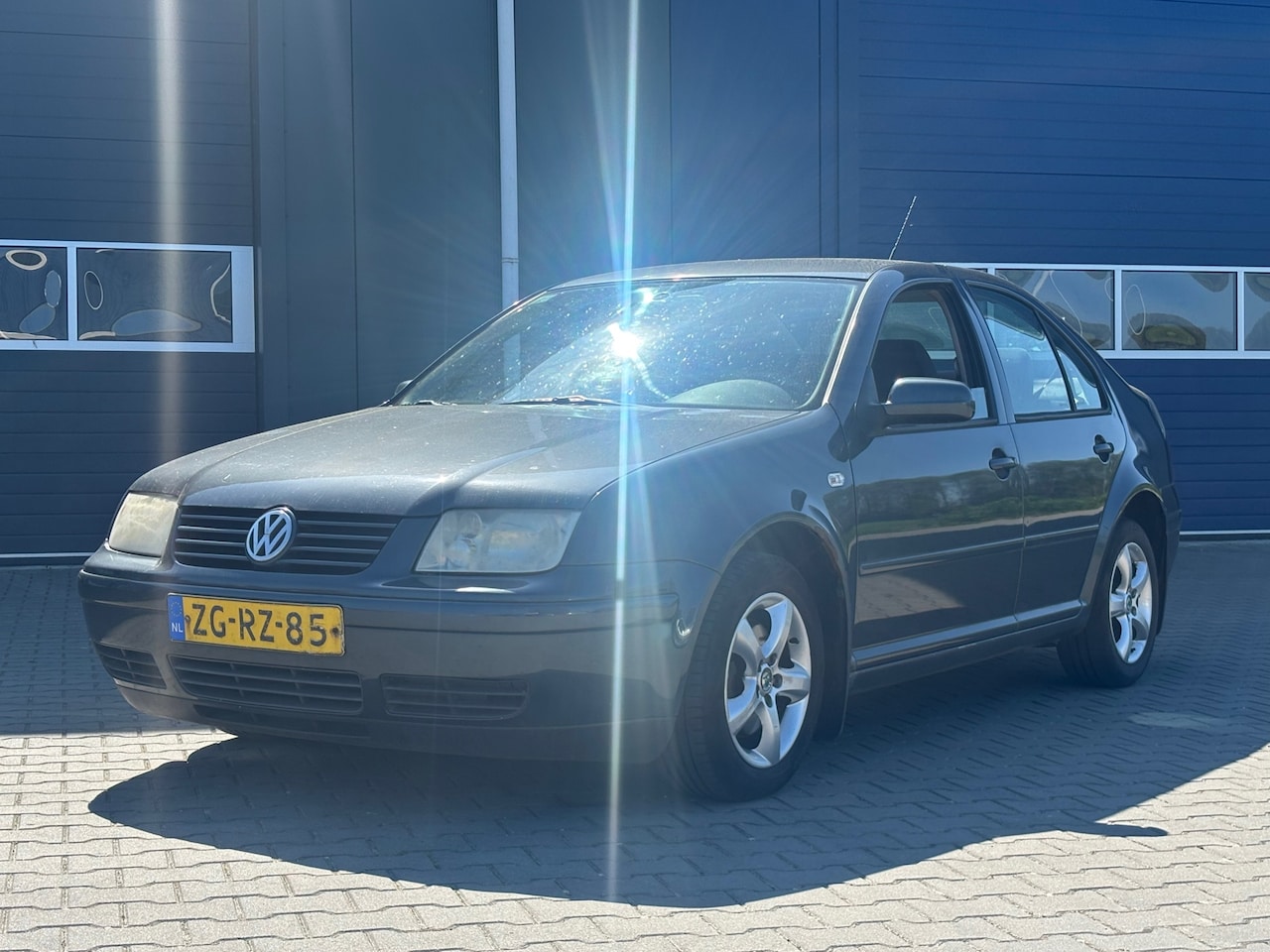 Volkswagen Bora - 2.0 Trendline 2.0 Trendline - AutoWereld.nl
