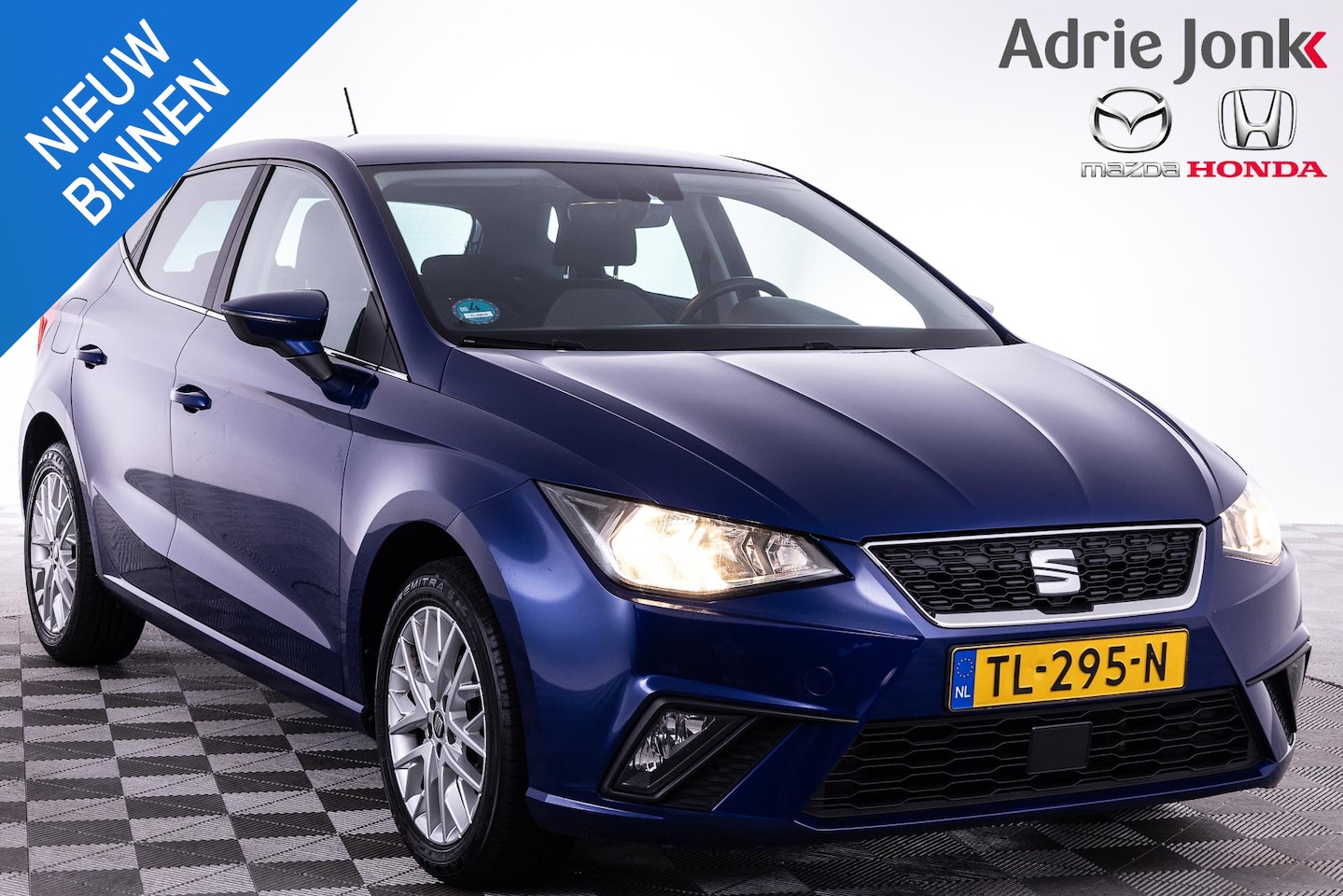 Seat Ibiza - 1.0 TSI Style | APPLE CARPLAY | WINTERPACK | PROFESSIONAL PACK | NAVIGATIE | CLIMATE CONTR - AutoWereld.nl