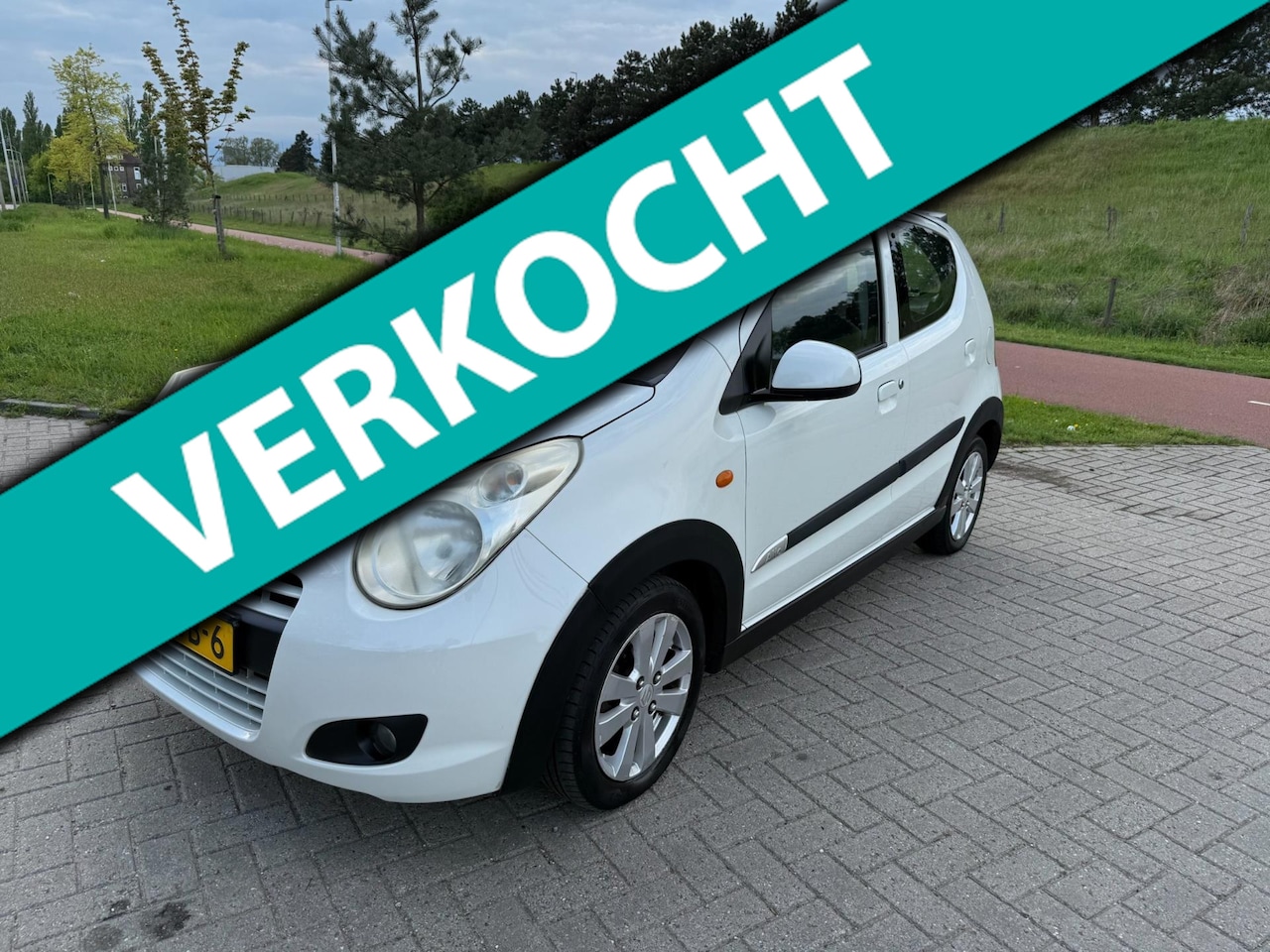 Suzuki Alto - 1.0 Exclusive| Airco |Nwe kopppeling |Nwe APK - AutoWereld.nl