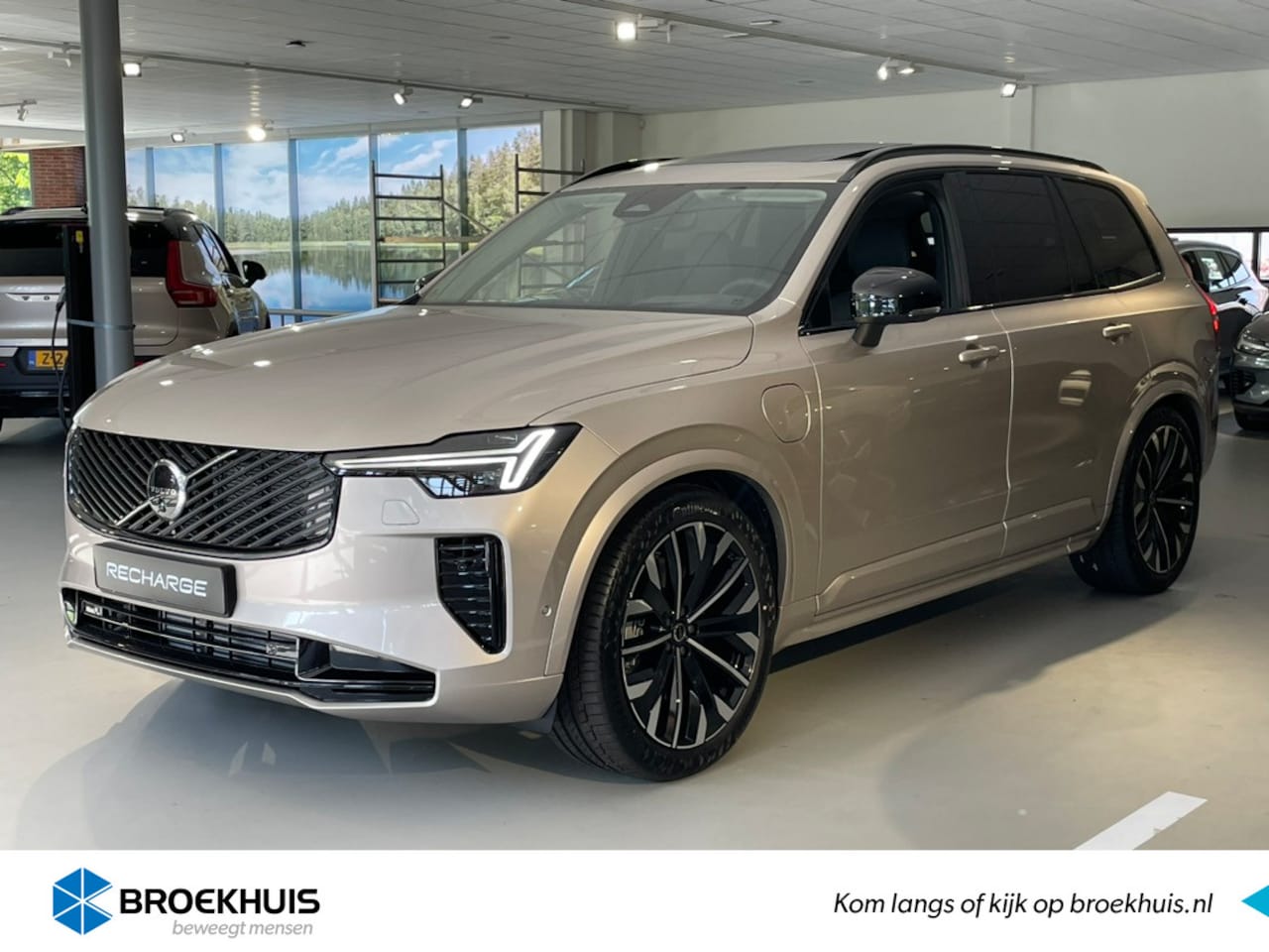 Volvo XC90 - T8 AWD Recharge Ultra Dark | Full Option | Luchtvering | Bowers & Wilkins | Stoelventilati - AutoWereld.nl