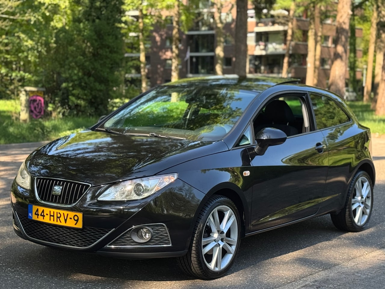 Seat Ibiza SC - 1.6 Sport-up Pano,Cruise,Clima,Zwart - AutoWereld.nl