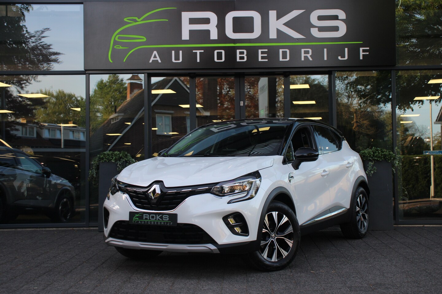 Renault Captur - 1.0 TCe 90 techno Navi/Camera/Ecc/H-Leder - AutoWereld.nl