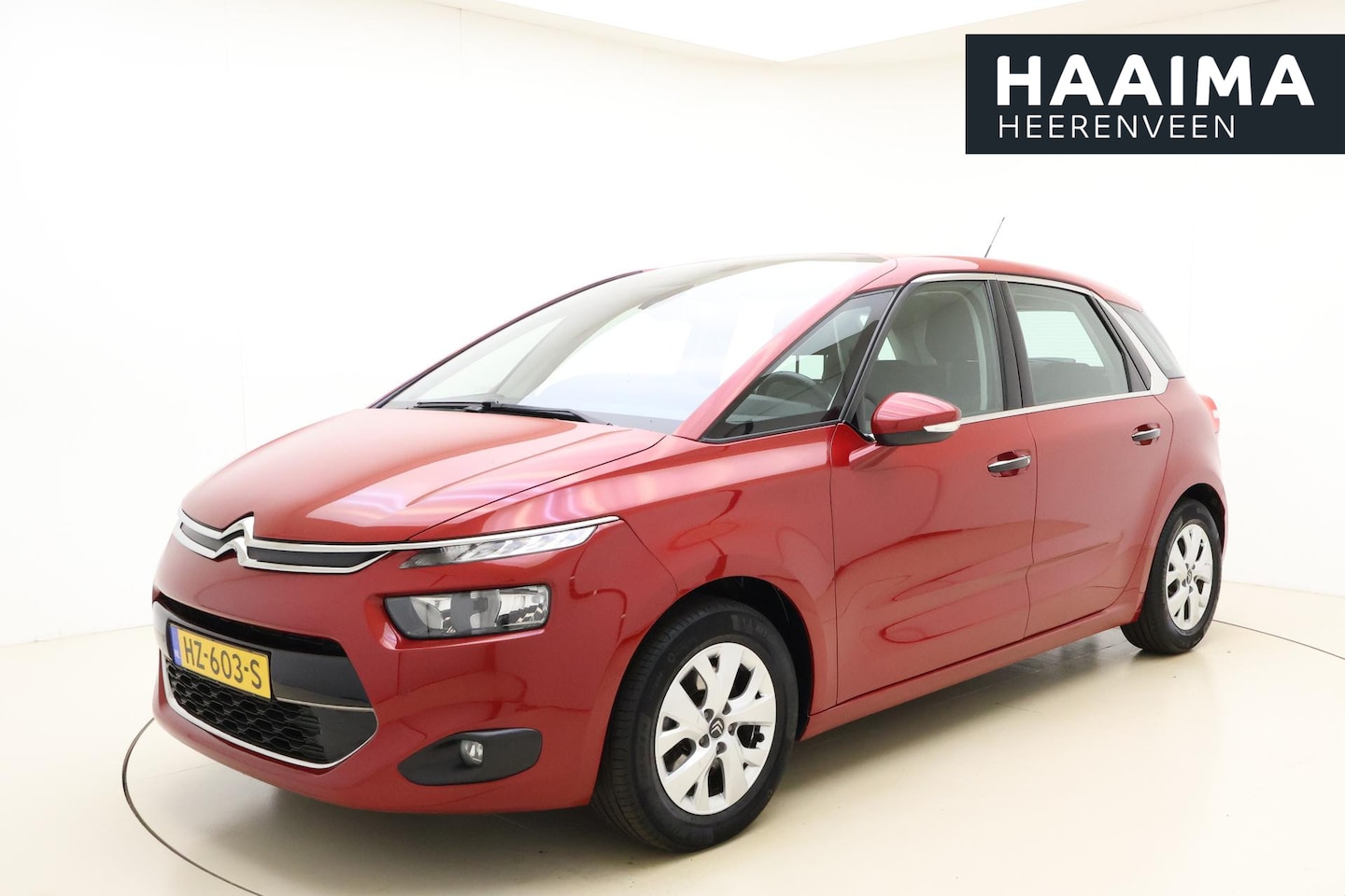 Citroën C4 Picasso - e-THP 165 Intensive | Navigatie | Climate & Cruise Control | LM-velgen | Parkeersensoren - AutoWereld.nl