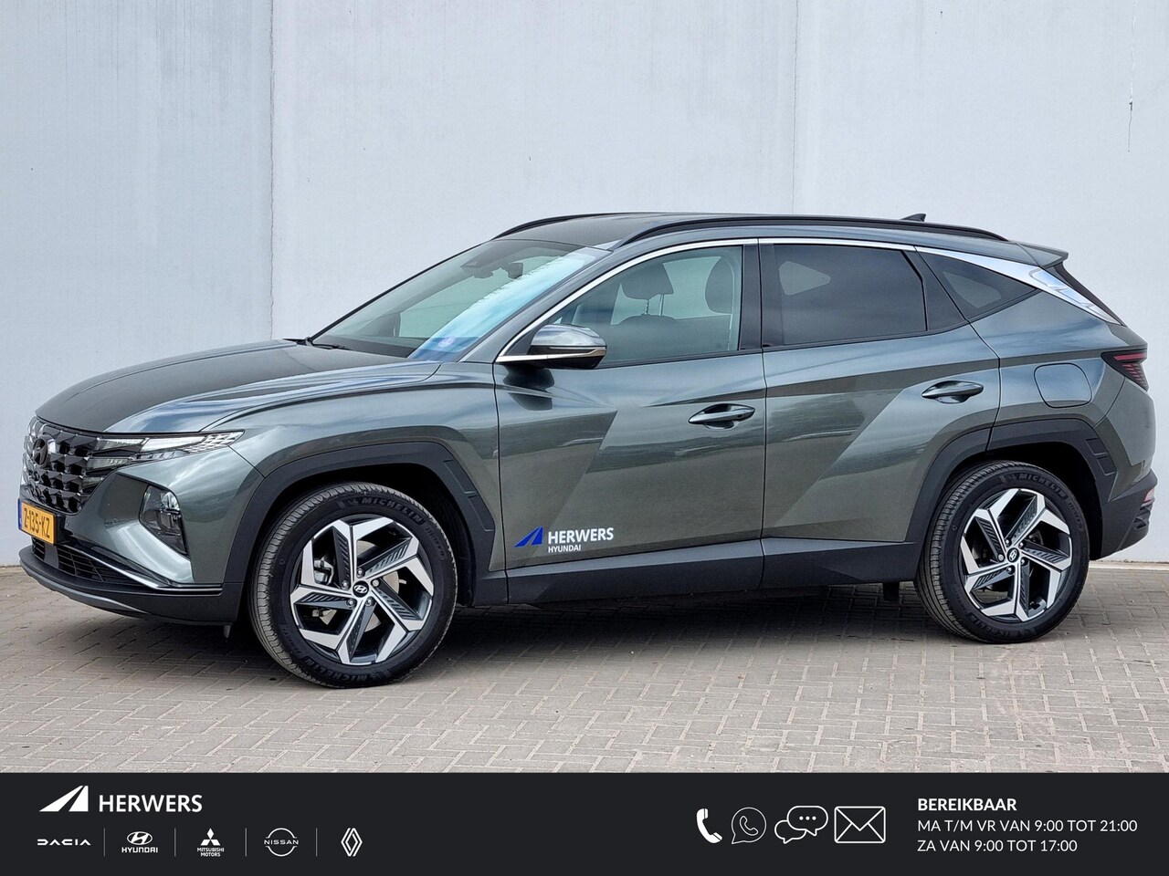 Hyundai Tucson - 1.6 T-GDI PHEV Comfort Smart 4WD /  Navigatie + Apple Carplay/Android Auto / Climate Contr - AutoWereld.nl