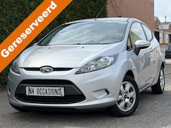 Ford Fiesta - 1.25 Limited AIRCO/APPLE CARPLAY/15"LV/NAP/APK