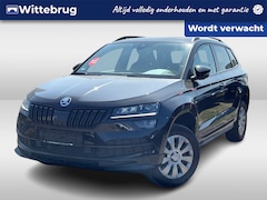 Skoda Karoq - 1.5 TSI ACT Sportline Business / PANODAK / 19"LMV / NAVI / APP.Connect / Trekhaak