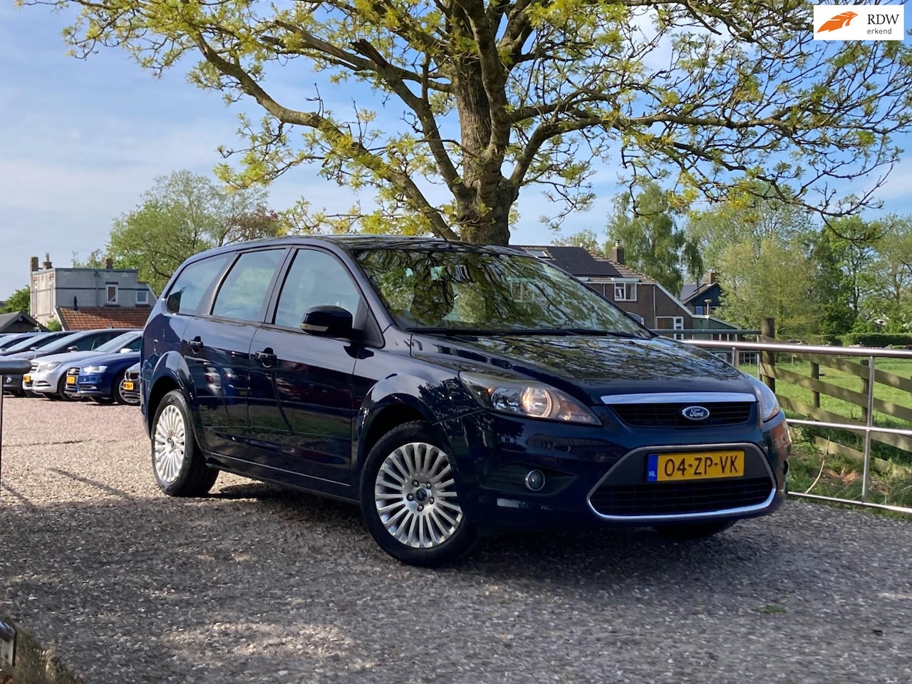 Ford Focus Wagon - 1.6 Titanium | Cruise + Clima Nu € 3.450,-!!! - AutoWereld.nl