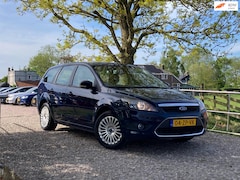 Ford Focus Wagon - 1.6 Titanium | Cruise + Clima Nu € 3.450,
