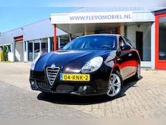 Alfa Romeo Giulietta - 1.4 T 170pk Distinctive 5-drs Clima|Cruise|LMV