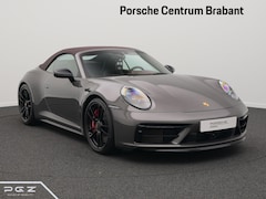 Porsche 911 Cabrio - Carrera 4 GTS