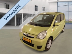 Daihatsu Cuore - 1.0 5D